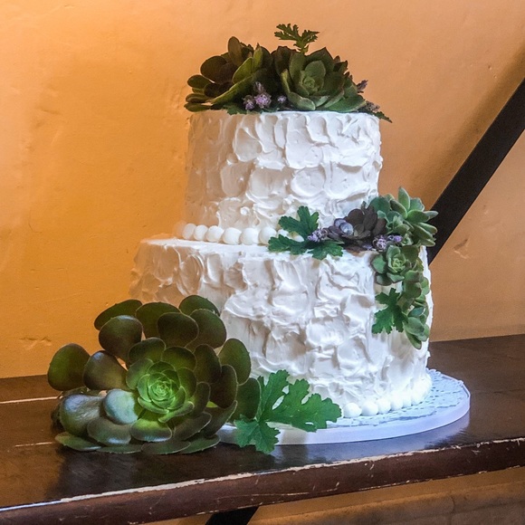 Meet your Posher, Stephanie - Picture 1 of 1